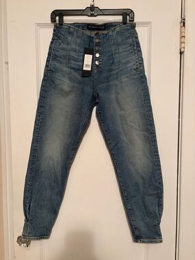 Veronica Beard Vintage Wash High-Rise Button Fly Jeans - Blue